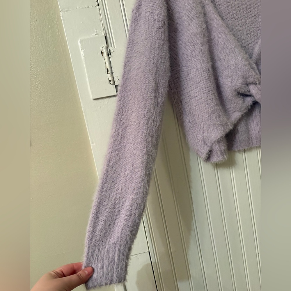 NWT Just Polly Lavender “Eyelash” Knit Twist Front Sweater Size L - Picture 2 of 8